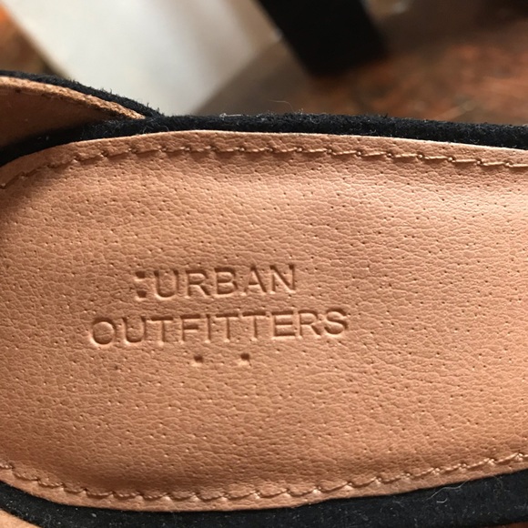 Urban Outfitters Ankle Strap Black Heels - Picture 3 of 4